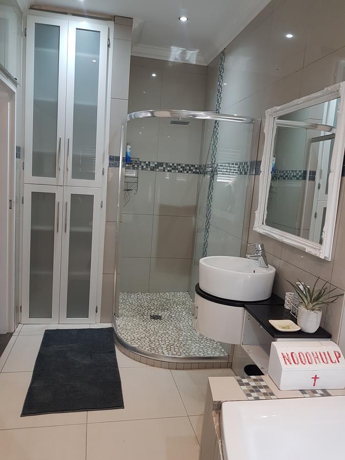 Yellow Door Apartment Bloemfontein Luaran gambar