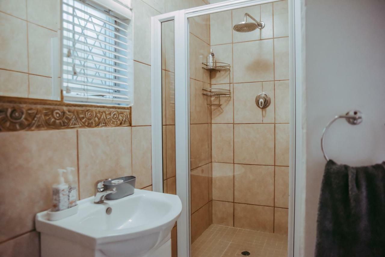Yellow Door Apartment Bloemfontein Luaran gambar